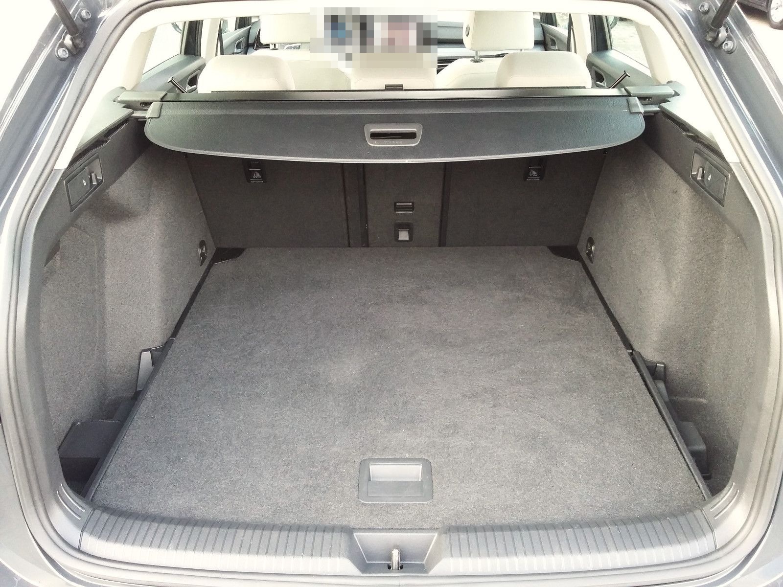 Volkswagen Golf 2.0 TDI SCR DSG Style Variant foto 15