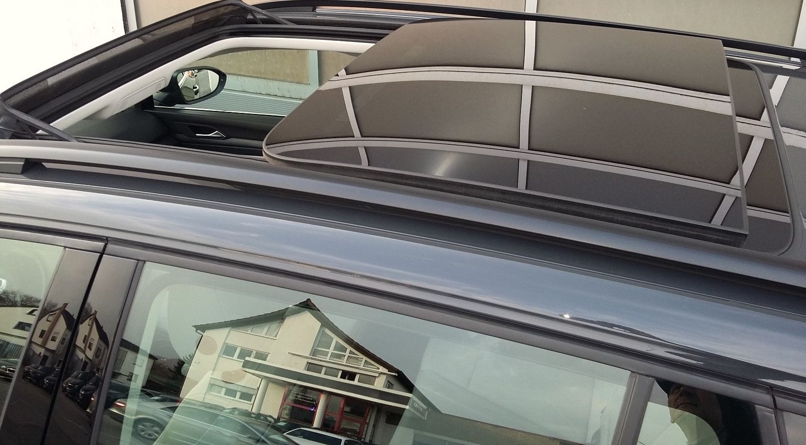 Volkswagen Golf 2.0 TDI SCR DSG Style Variant foto 7