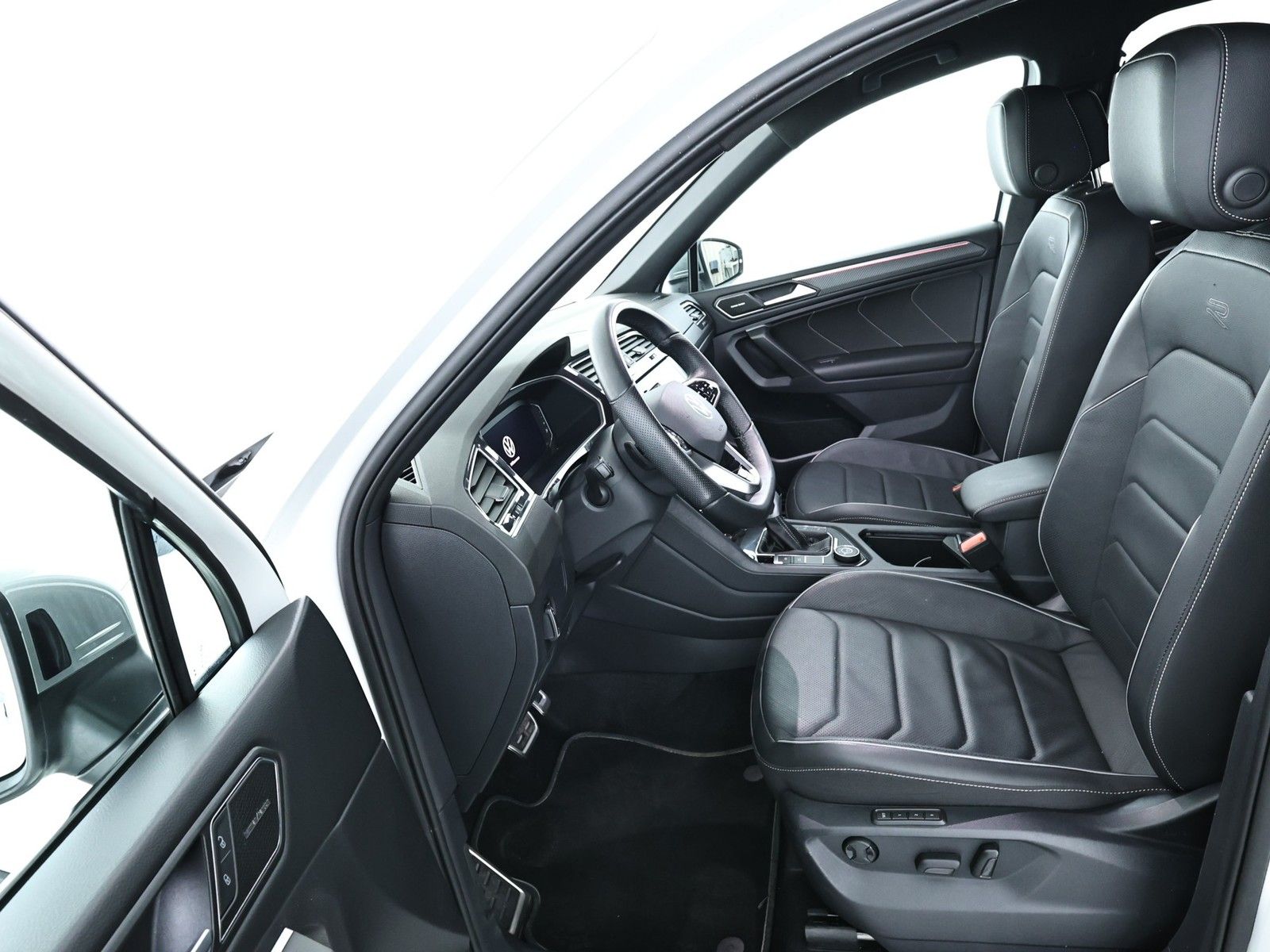 Volkswagen Tiguan Allspace 2.0 TDI  R-Line 4M|AHK|Leder foto 8