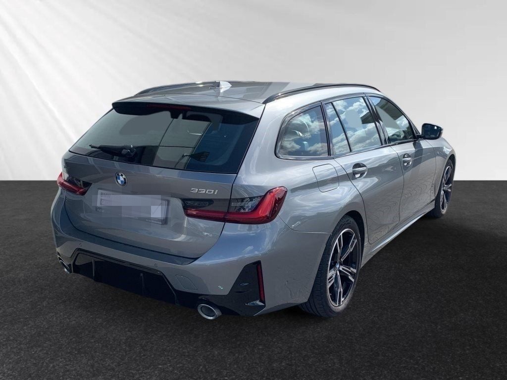 BMW 330i xDrive Touring M Sport|18"LMR|Stop&Go|Parka foto 3