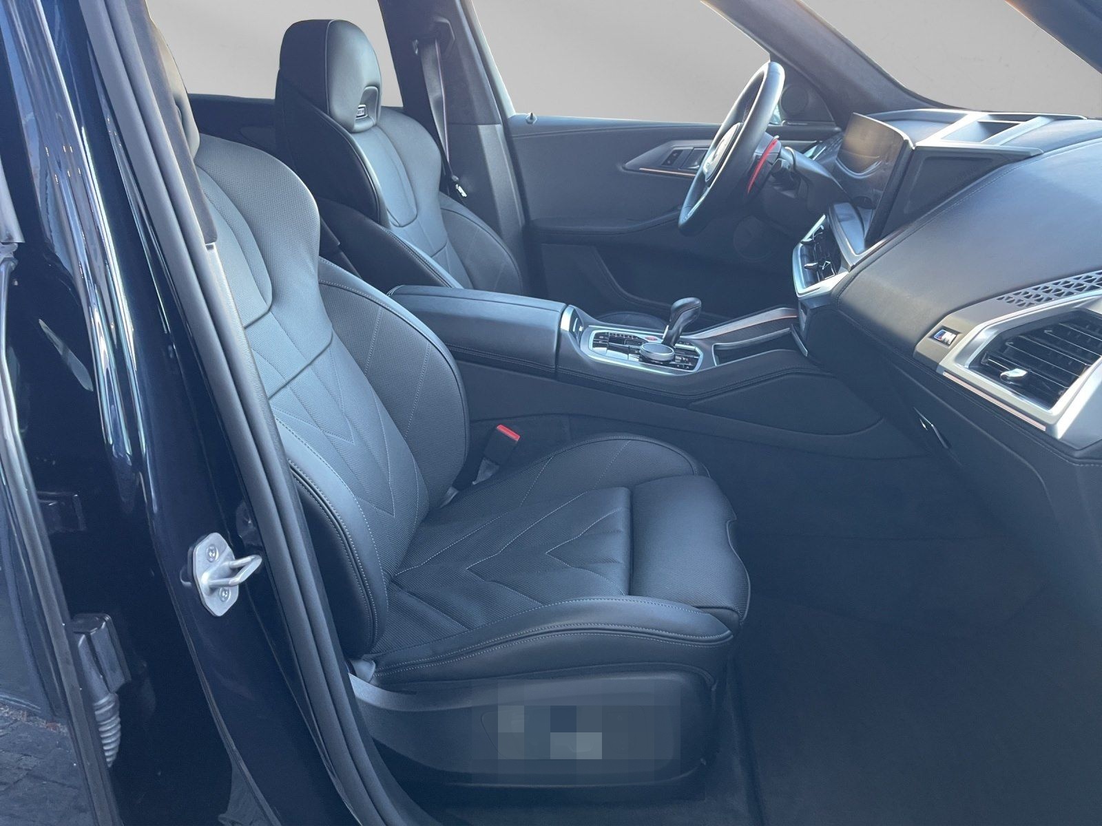 BMW XM 50e 22" AHK 360° ACC Wärmepaket foto 16