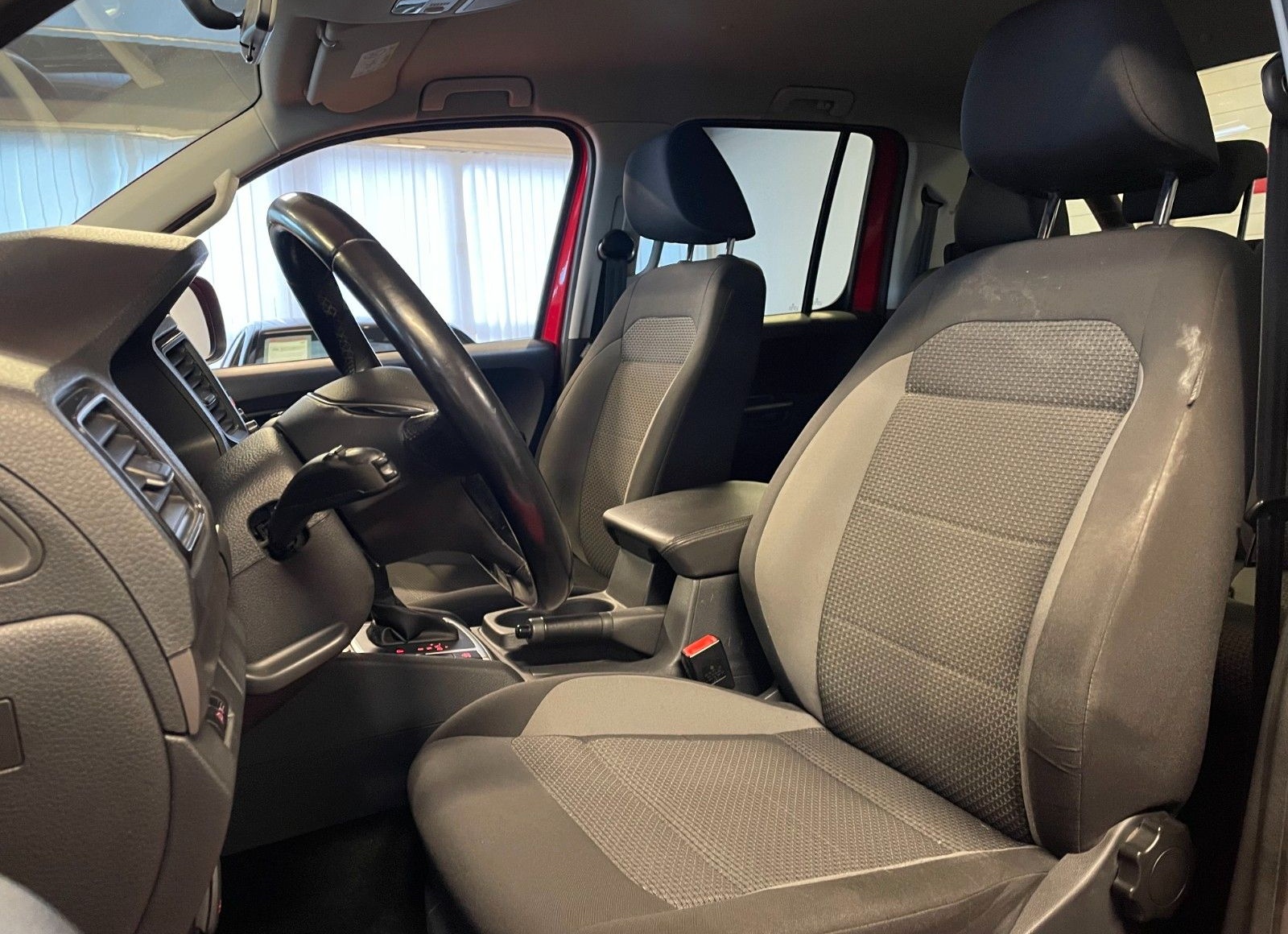 Volkswagen Amarok DoubleCab 4Motion 1.Hand foto 24