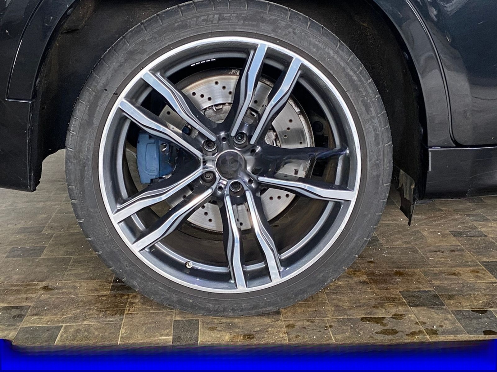 BMW X6 M "Black Fire", LED, Pano, HUD, H&K foto 9