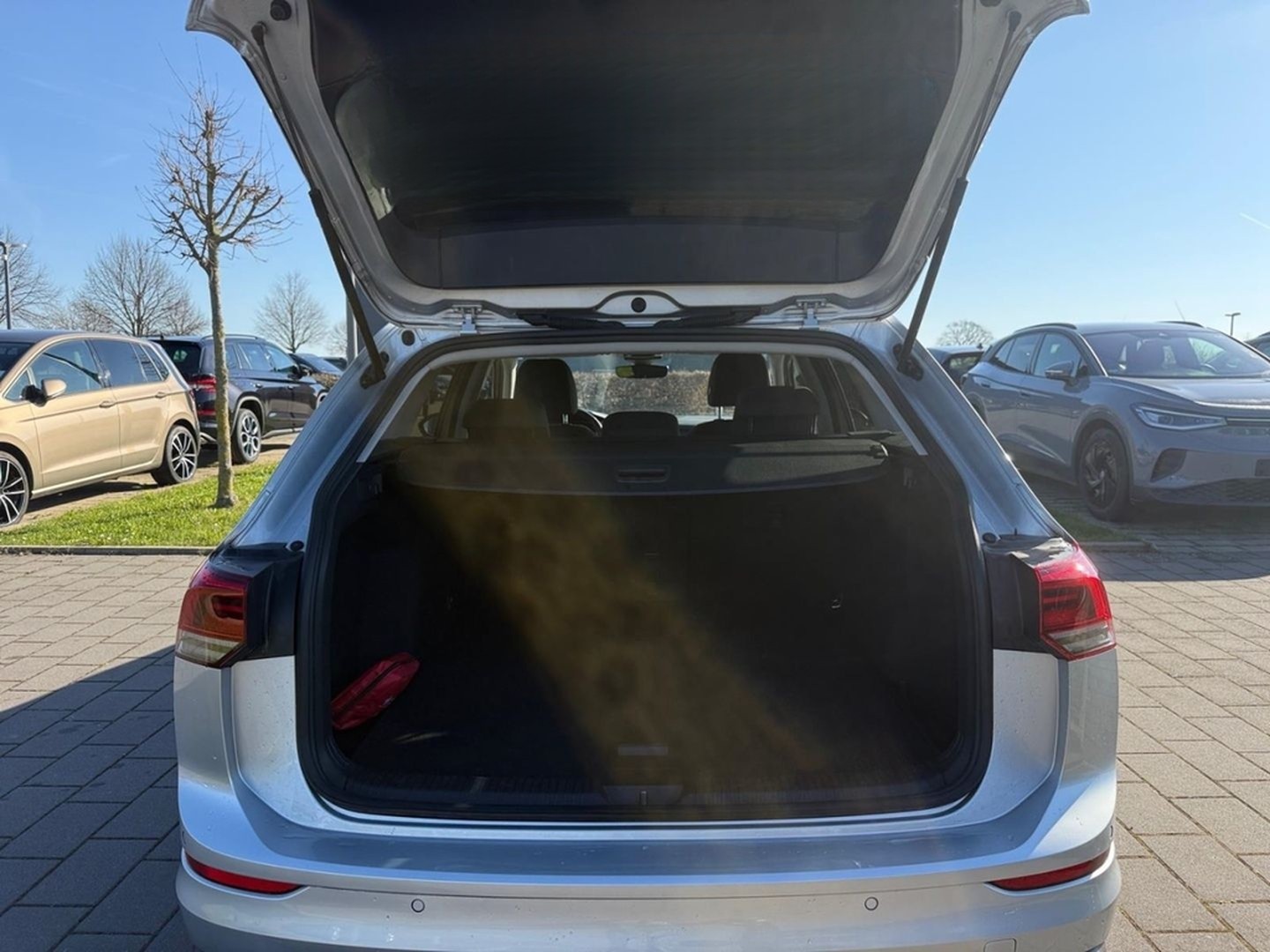 Volkswagen Golf Variant 8 VIII Life eTSI AHK Navi ACC foto 10