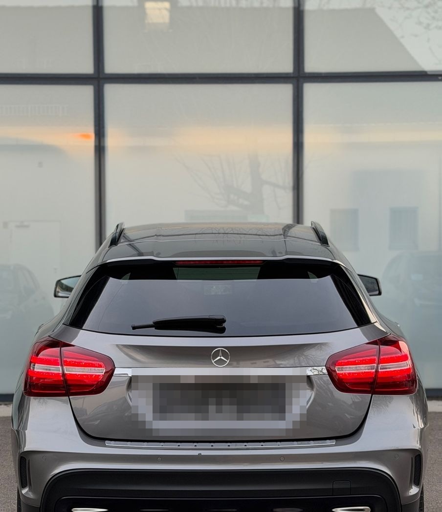 Mercedes-Benz GLA 200 CDI AMG Line Edition Aut./Navi/Leder/LED foto 5