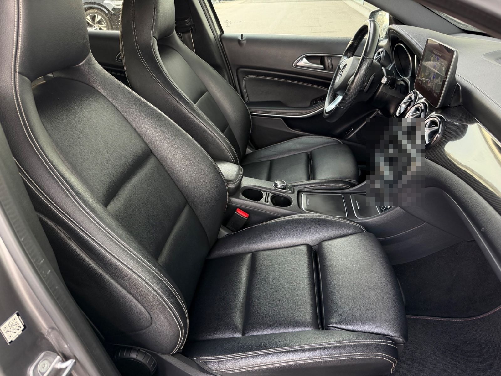 Mercedes-Benz GLA 200 CDI AMG Line Edition Aut./Navi/Leder/LED foto 10