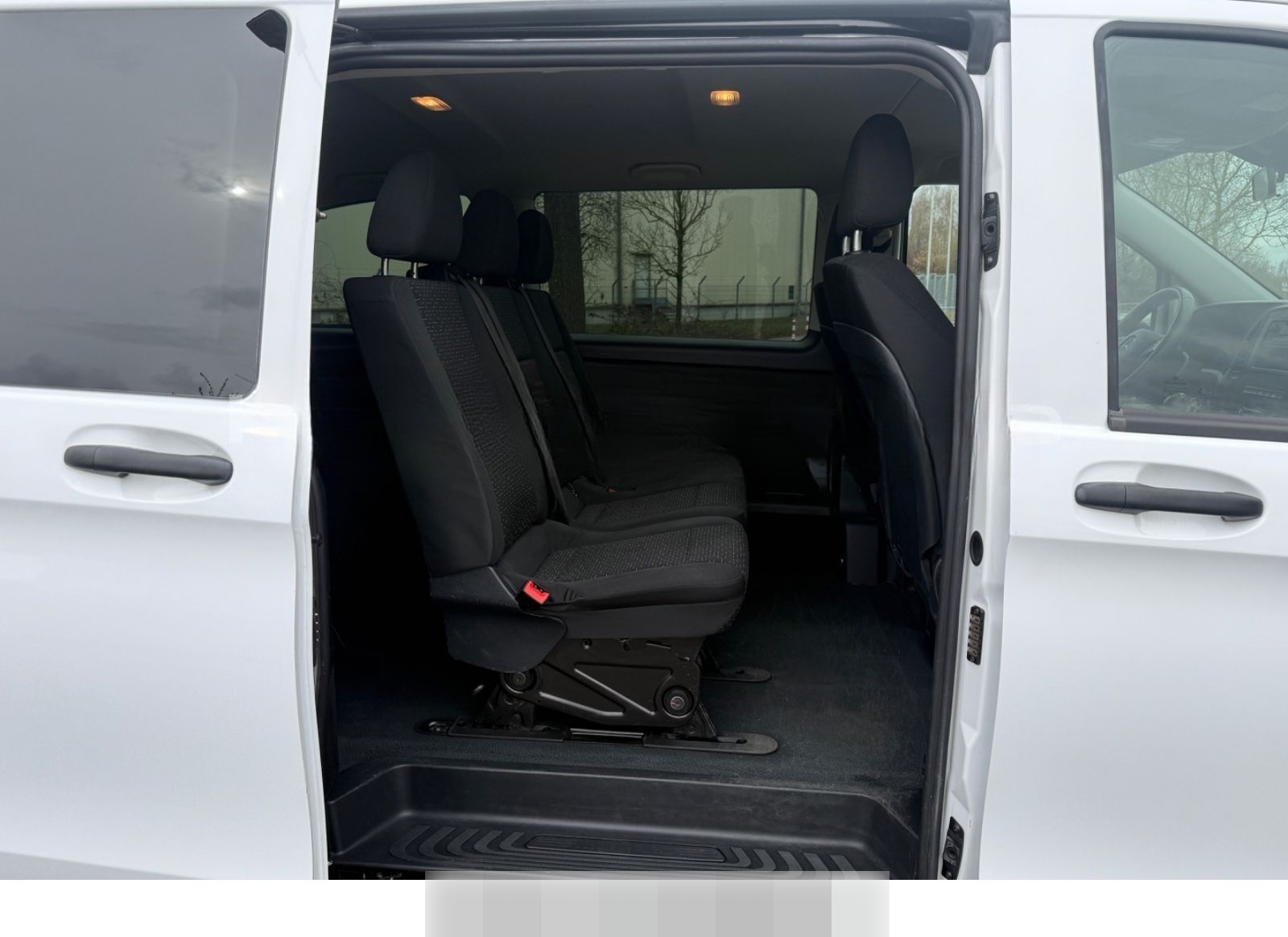 Mercedes-Benz Vito Tourer 110 CDI Base 8-Sitzer foto 11