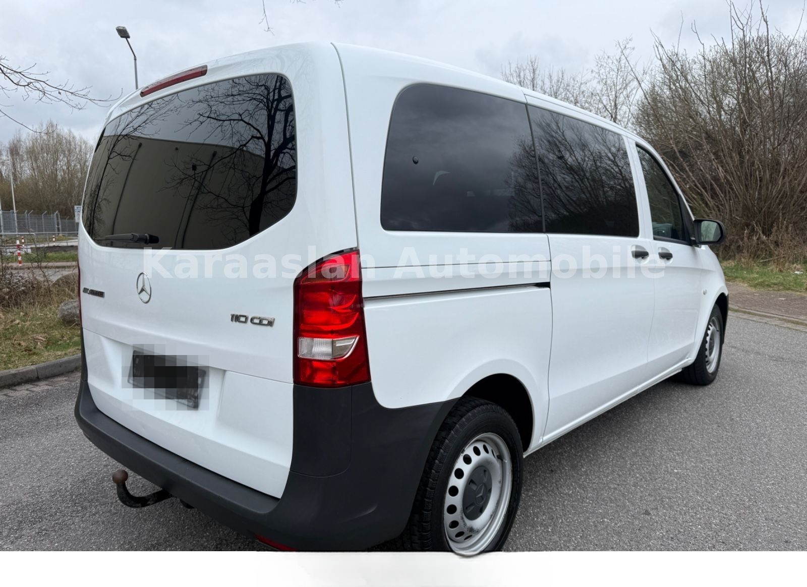 Mercedes-Benz Vito Tourer 110 CDI Base 8-Sitzer foto 4