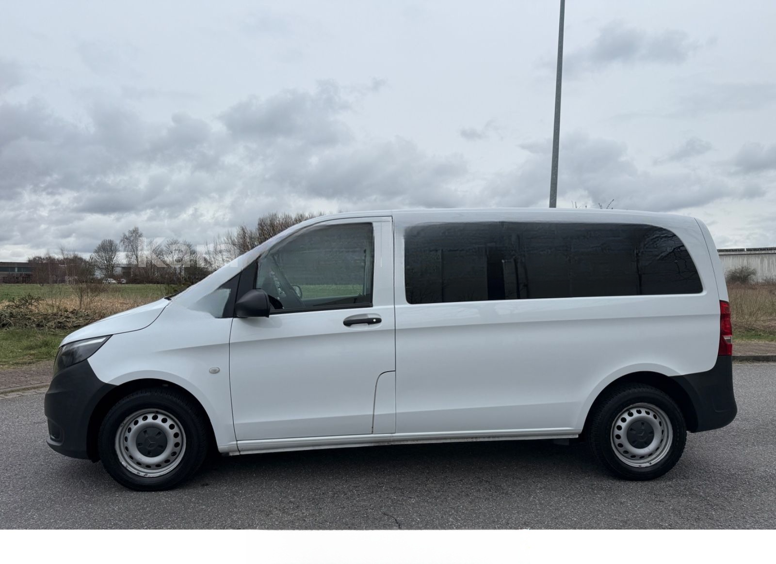 Mercedes-Benz Vito Tourer 110 CDI Base 8-Sitzer foto 7