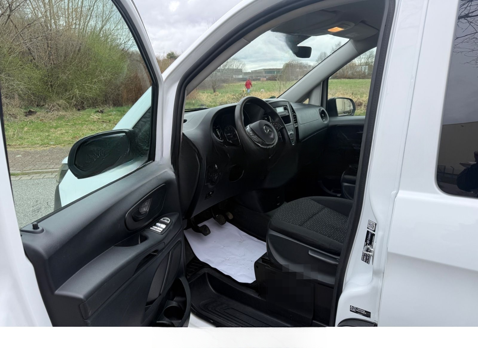 Mercedes-Benz Vito Tourer 110 CDI Base 8-Sitzer foto 9