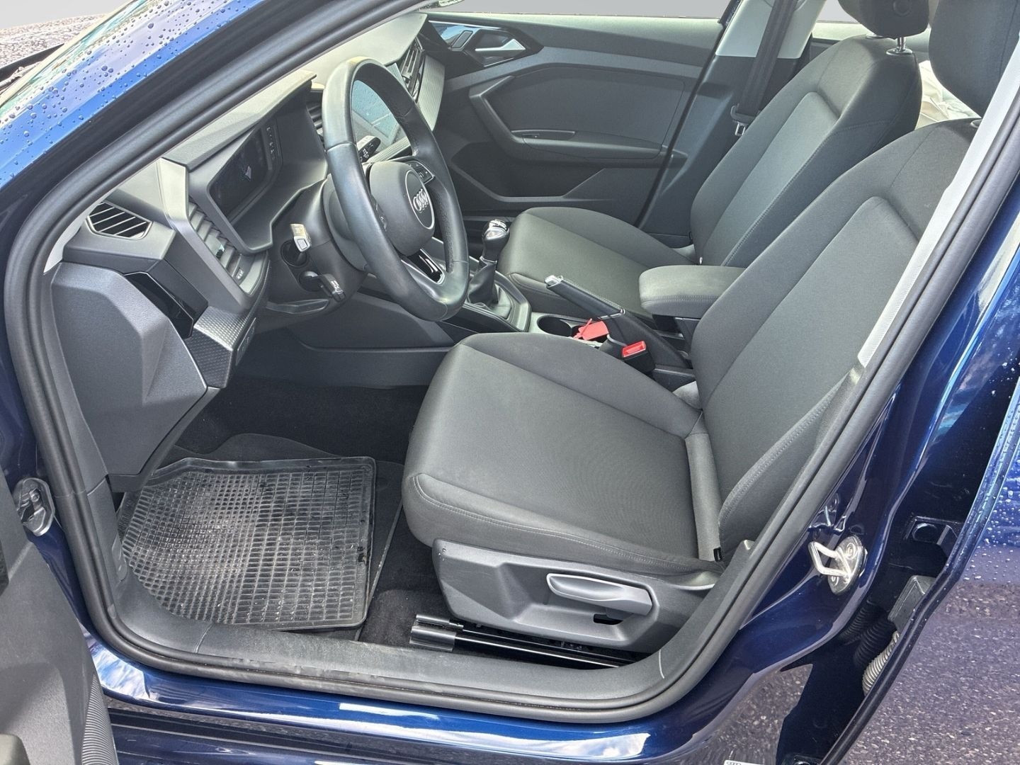 Audi A1 25 Sportback 1.0 TFSI basis Navi Digitales Co foto 5