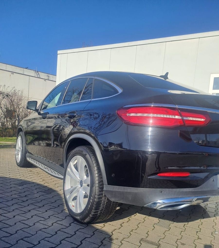 Mercedes-Benz Mercedes Benz GLE Coupé 2015 foto 2