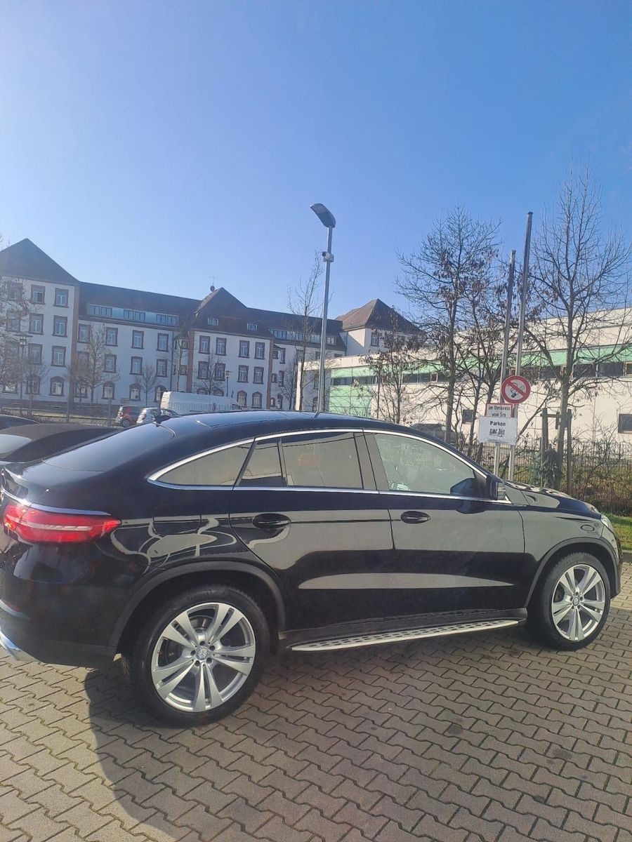 Mercedes-Benz Mercedes Benz GLE Coupé 2015 foto 3