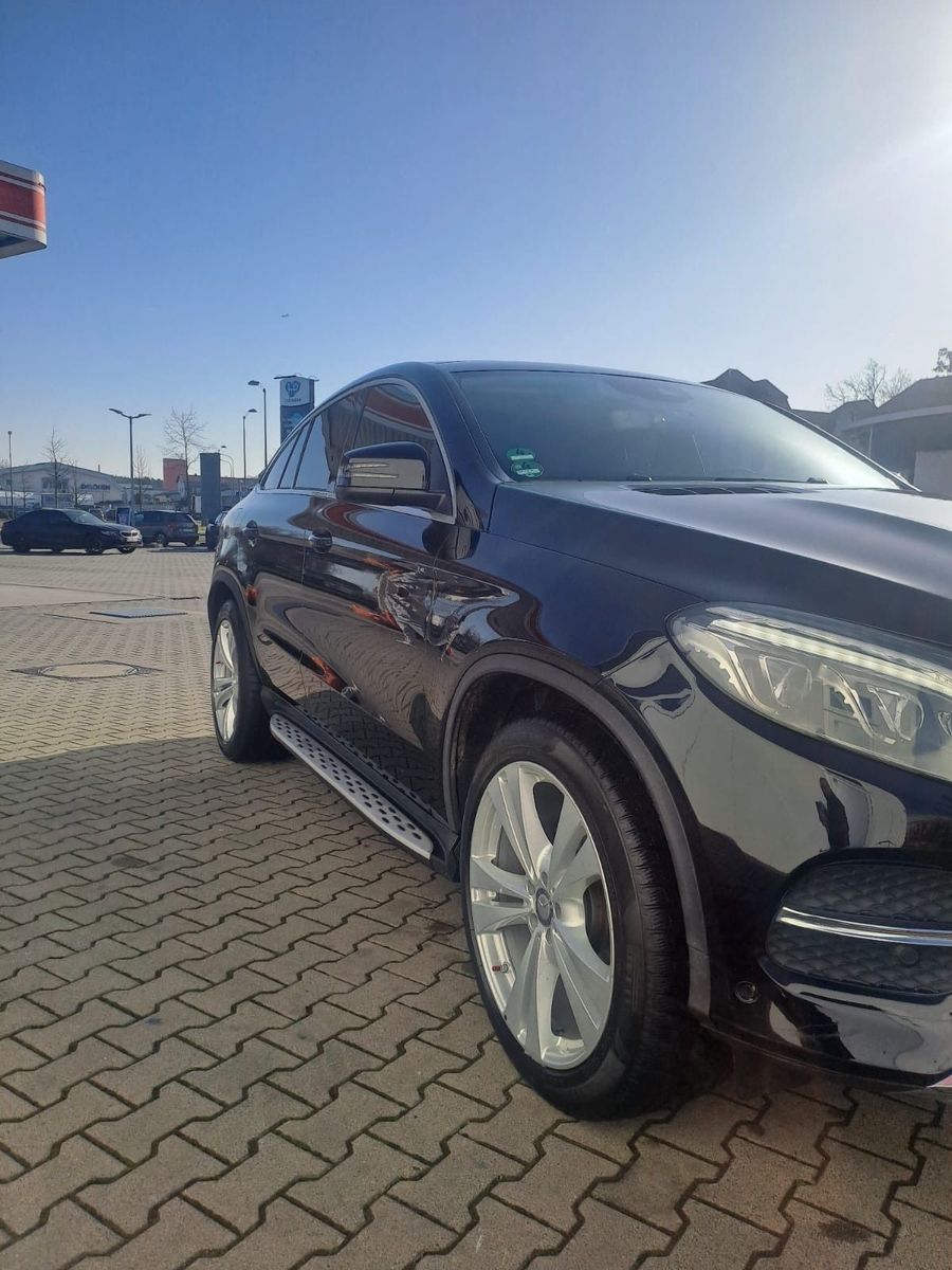Mercedes-Benz Mercedes Benz GLE Coupé 2015 foto 4