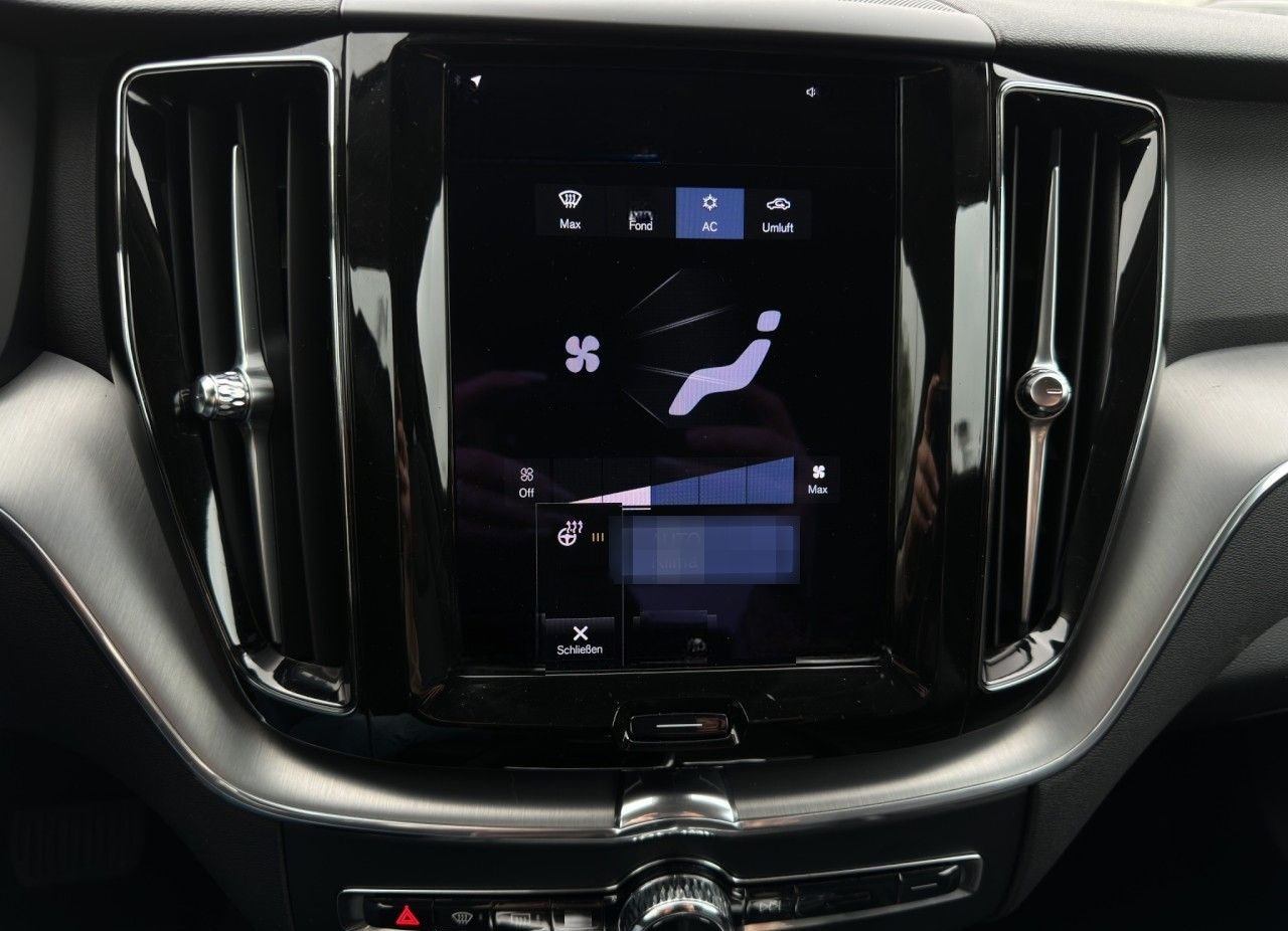 Volvo XC60 B4 Momentum Pro/Leder/Navi/LED/AHK/Kam/BLIS foto 24