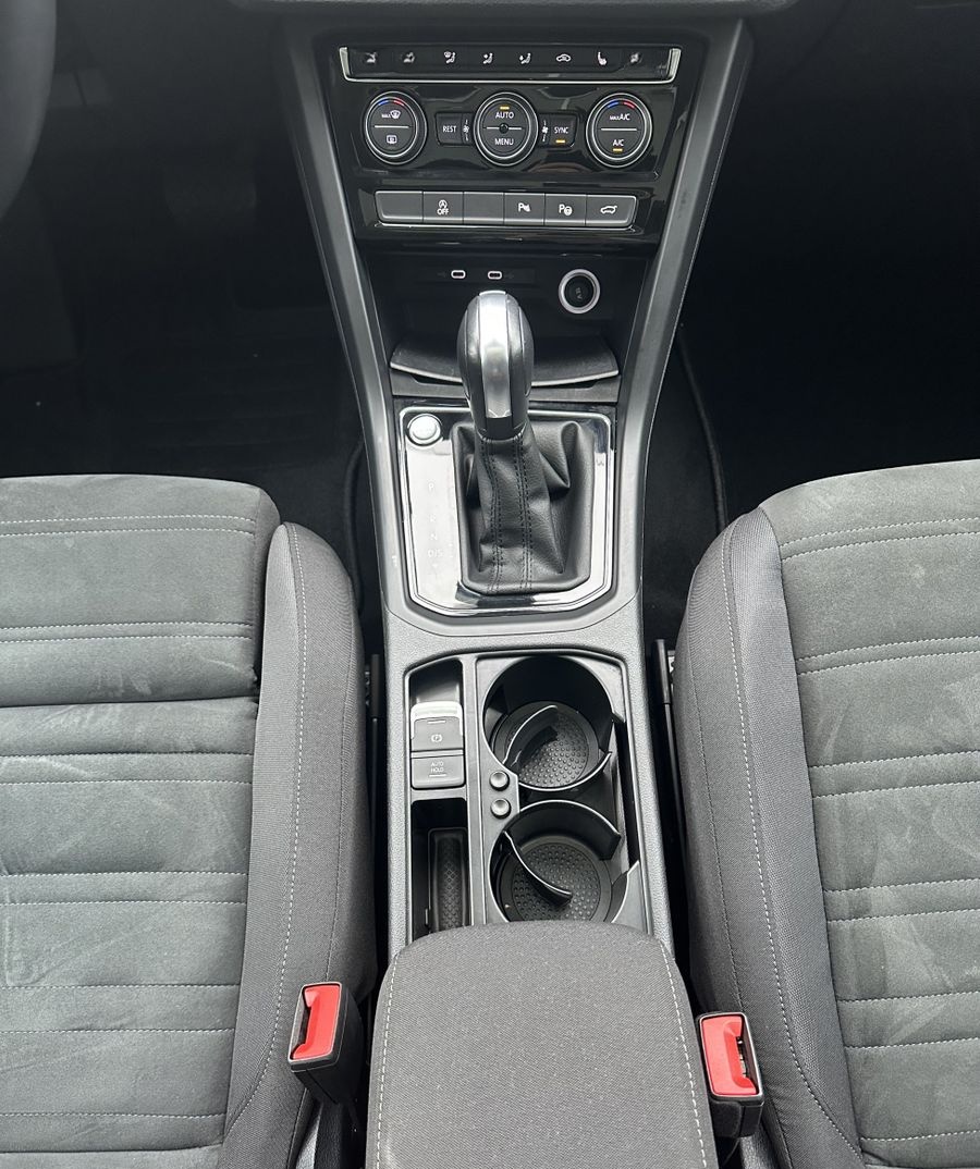 Volkswagen Touran 1.5 TSI DSG HL 7-Sitzer NAV+LED+KAM+PANO  foto 14