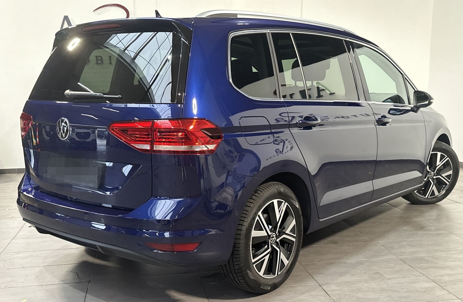 Volkswagen Touran 1.5 TSI DSG HL 7-Sitzer NAV+LED+KAM+PANO  foto 4