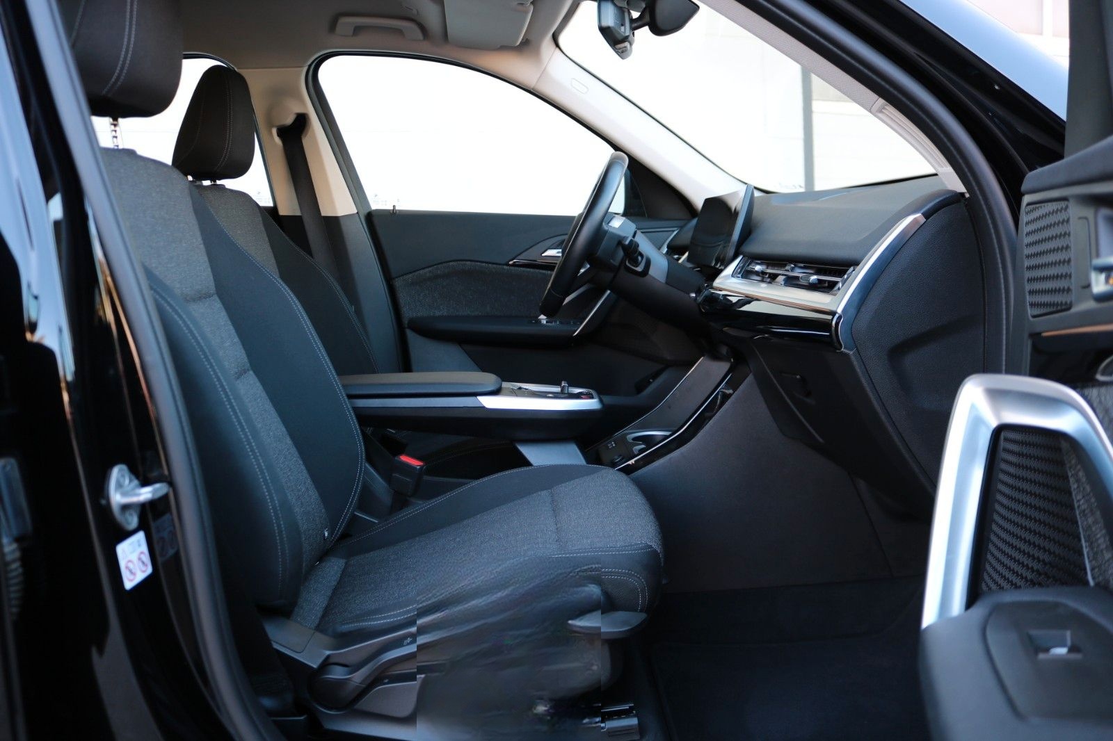 BMW X1 sDrive18d*Neues Modell*Premium Plus*LED* foto 14