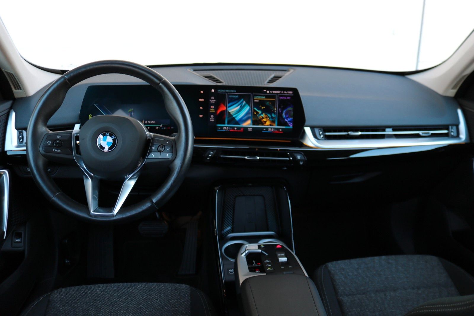 BMW X1 sDrive18d*Neues Modell*Premium Plus*LED* foto 4