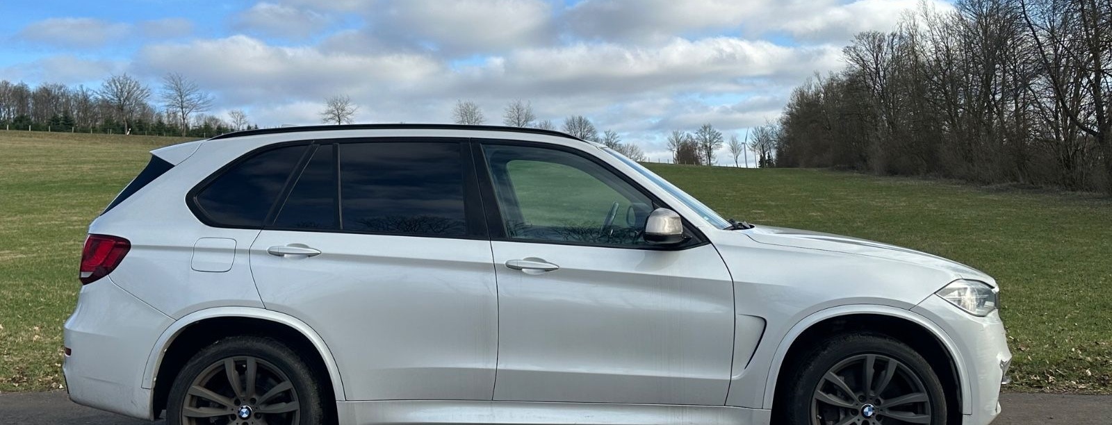 BMW X5 M50 M50d - foto 7