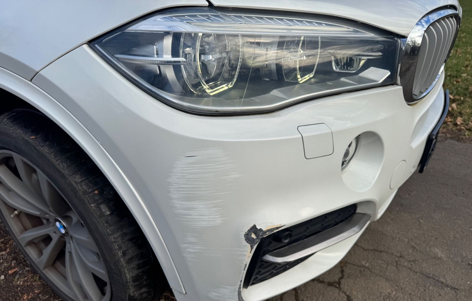 BMW X5 M50 M50d - foto 10