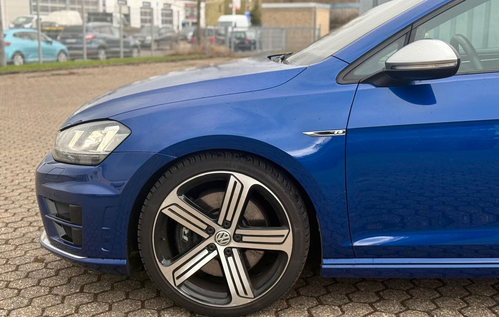Volkswagen Golf VII R-LINE LED 4MOTION NAVI XENON foto 5