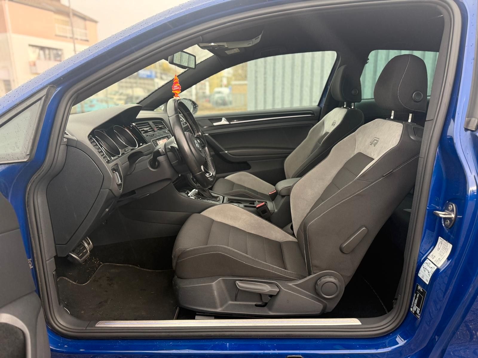Volkswagen Golf VII R-LINE LED 4MOTION NAVI XENON foto 8