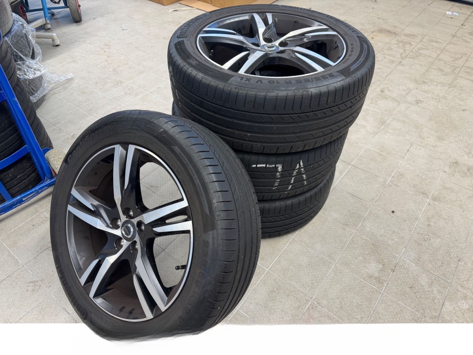 Volvo XC 60 R Design AWD*LED*8-fach bereift* foto 20