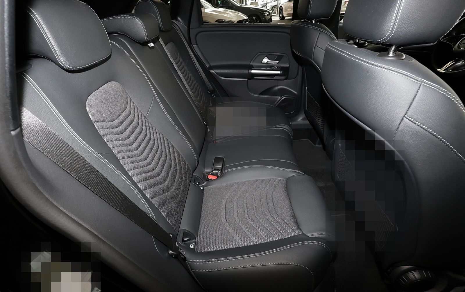 Mercedes-Benz B 200 KEYLESS+NIGHT PAKET+SPURHALTE+MBUX+LED+18" foto 6