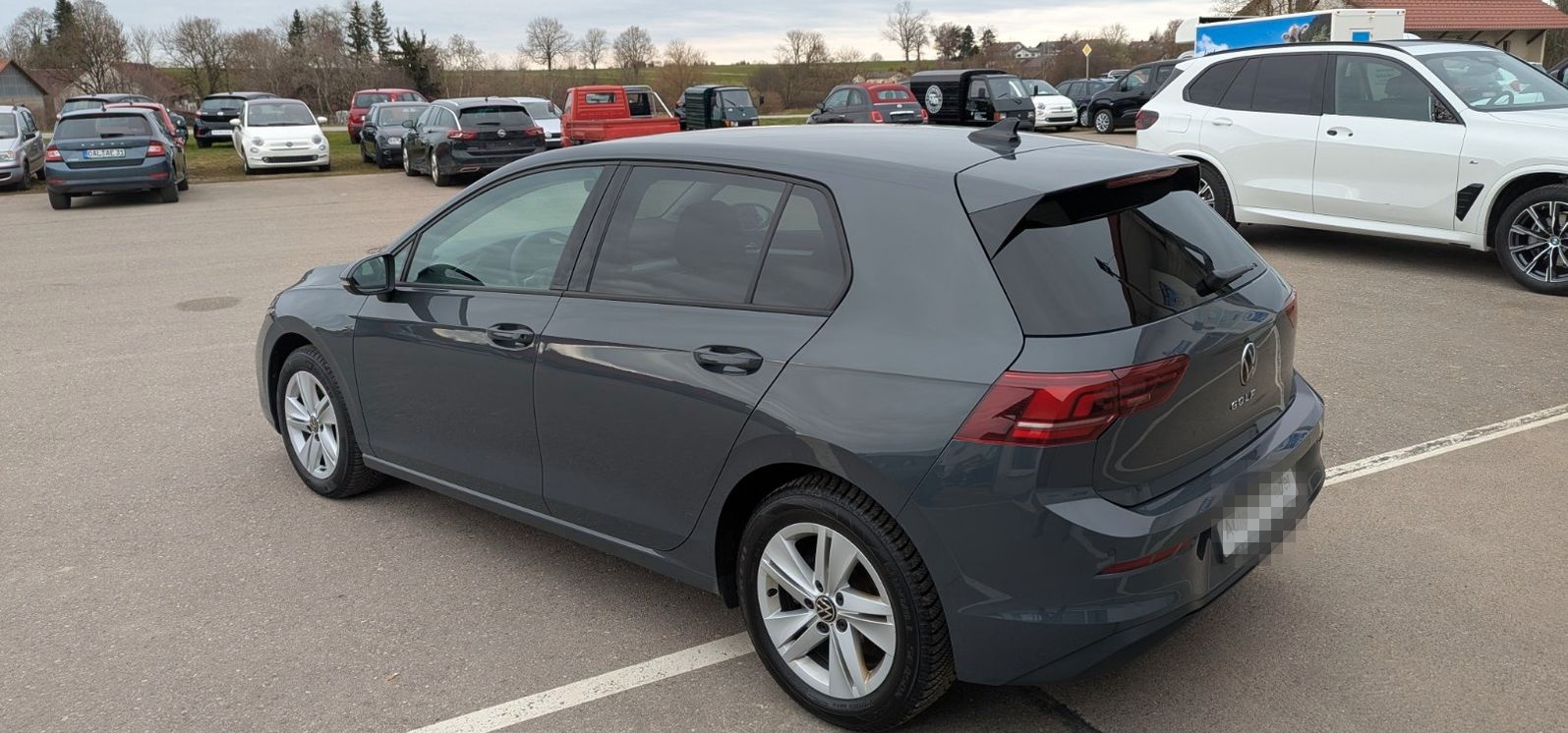 Volkswagen Golf VIII Lim. 1.5 TSI 110 kW Life foto 3