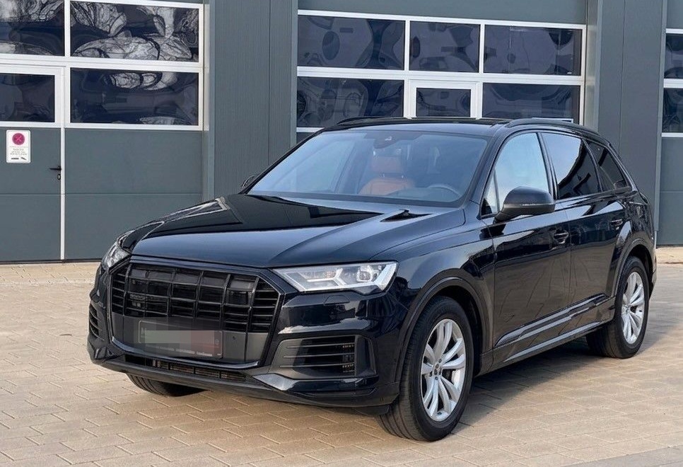 Audi Q7 55 TFSI e quattro Competition Plus foto 3