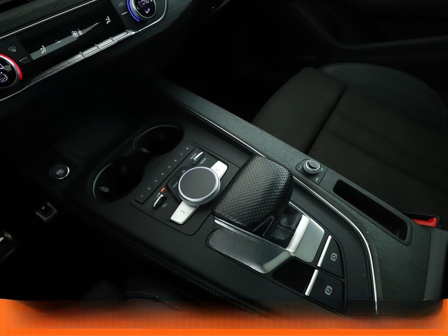 Audi A5 2.0 TFSI Sport Aut.*NAVI*TEMPO*PLA*PDC* foto 25