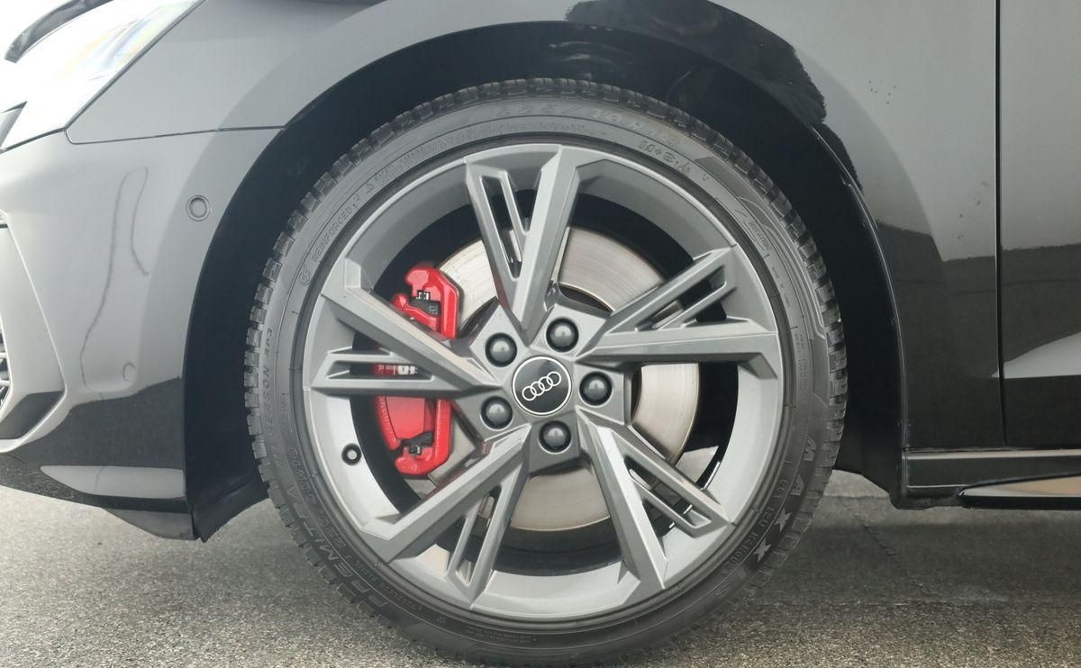 Audi S3 Sportback S tronic Nappa LED Pano Nav SHZ Kam foto 7