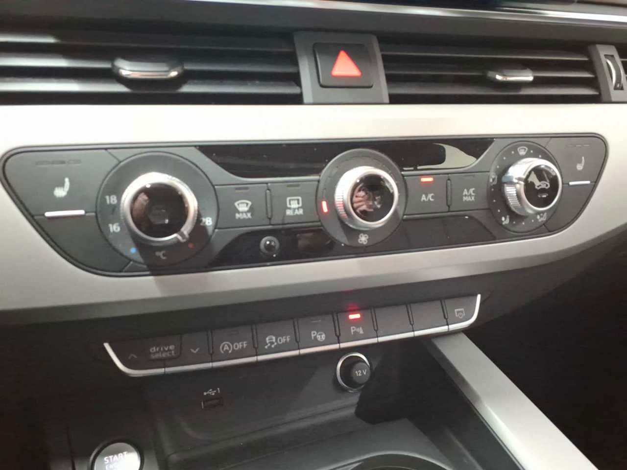 Audi A4 Avant 50 TDI quattro tiptronic S foto 16