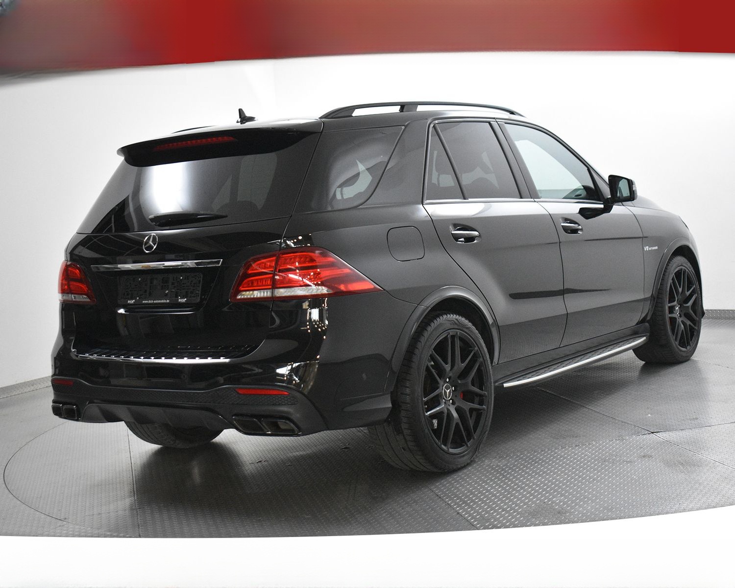 Mercedes-Benz GLE63 S AMG NIGHT+LUFT+PANO+STNDHZ+360+NAPPA+21" foto 8