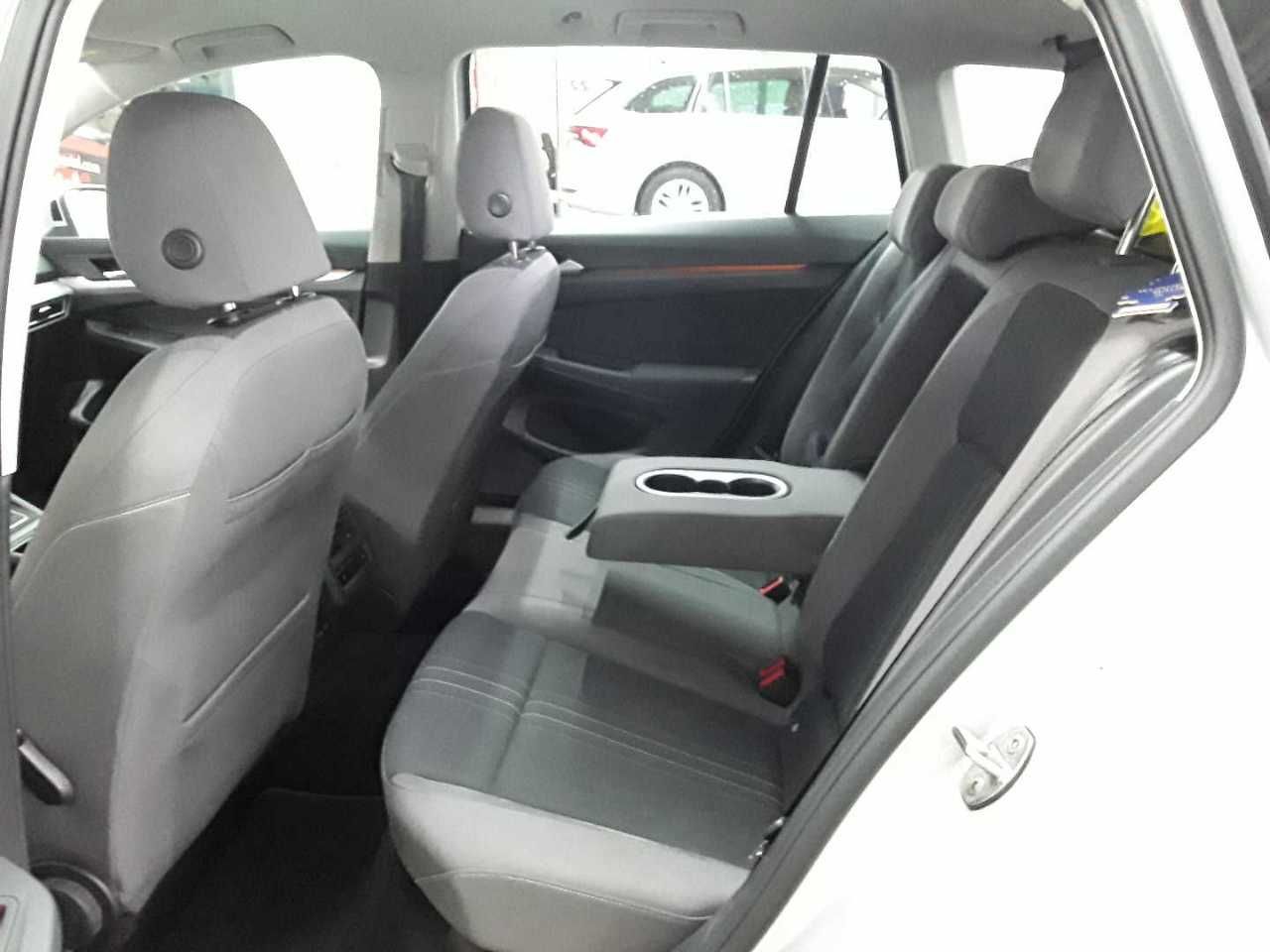 Volkswagen Golf Var.2.0 TDI 4M SCR DSG Alltrack ACC foto 5