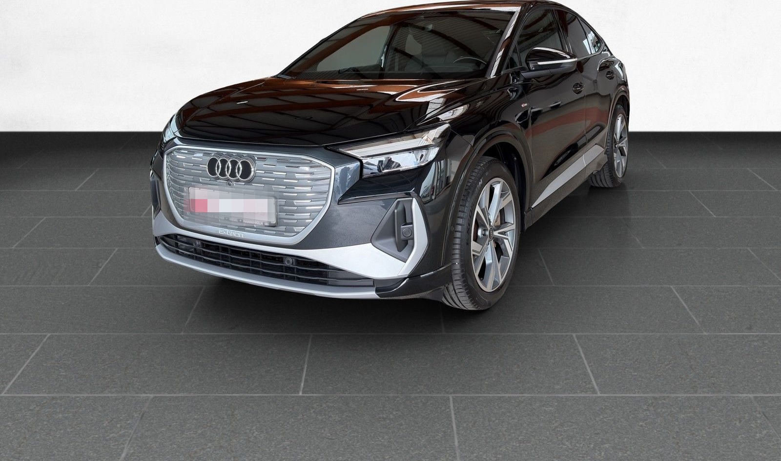 Audi Q4 e-tron Sportback S line 40 150 kW /Navi/LED foto 2