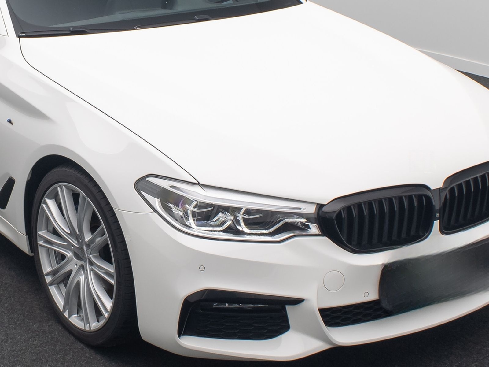 BMW 530d M Sport 360°Komfort Panorama HUD DAB 20Zoll foto 19