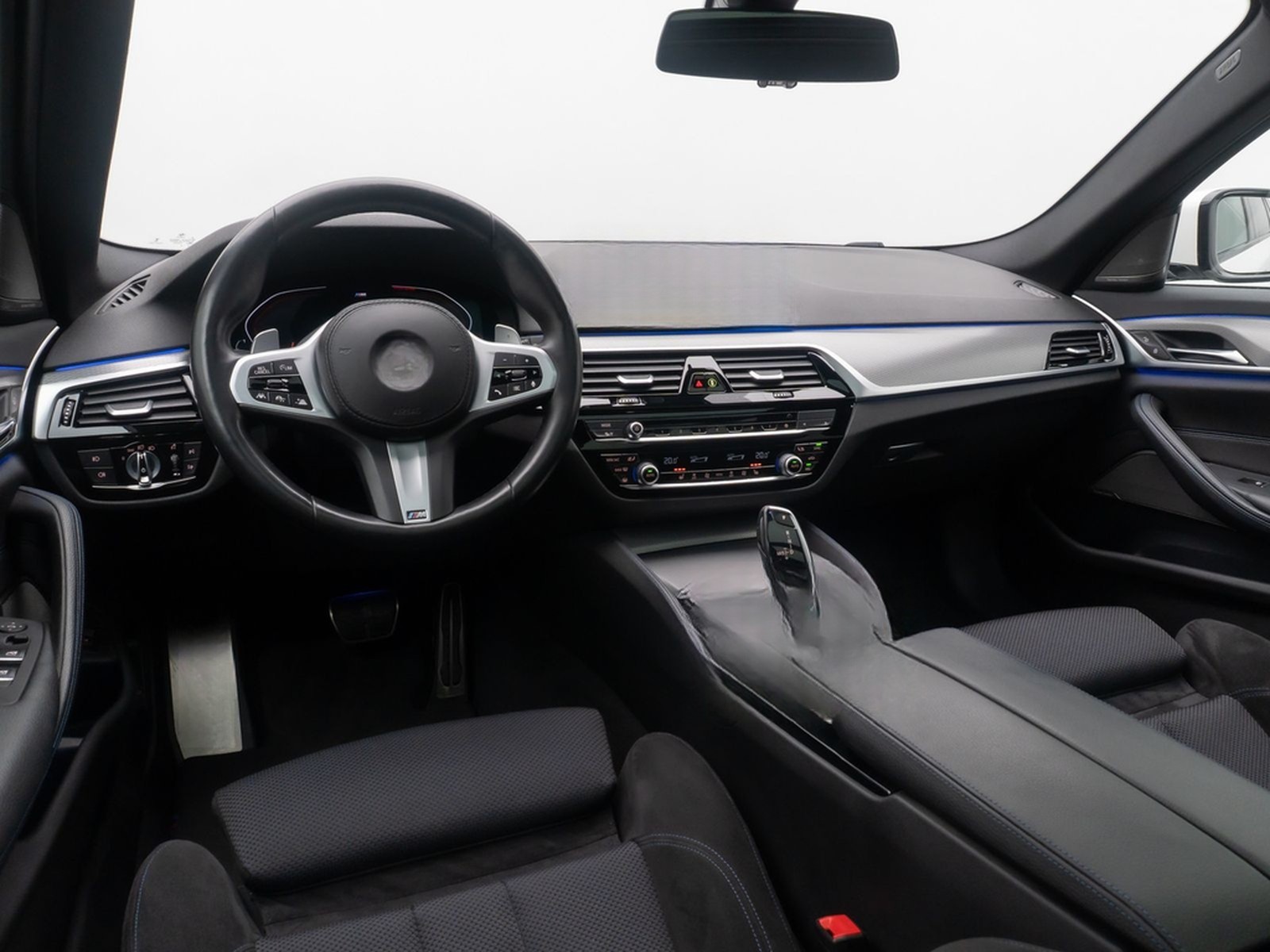 BMW 530d M Sport 360°Komfort Panorama HUD DAB 20Zoll foto 40