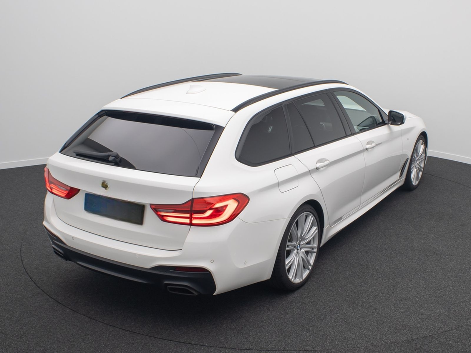 BMW 530d M Sport 360°Komfort Panorama HUD DAB 20Zoll foto 7