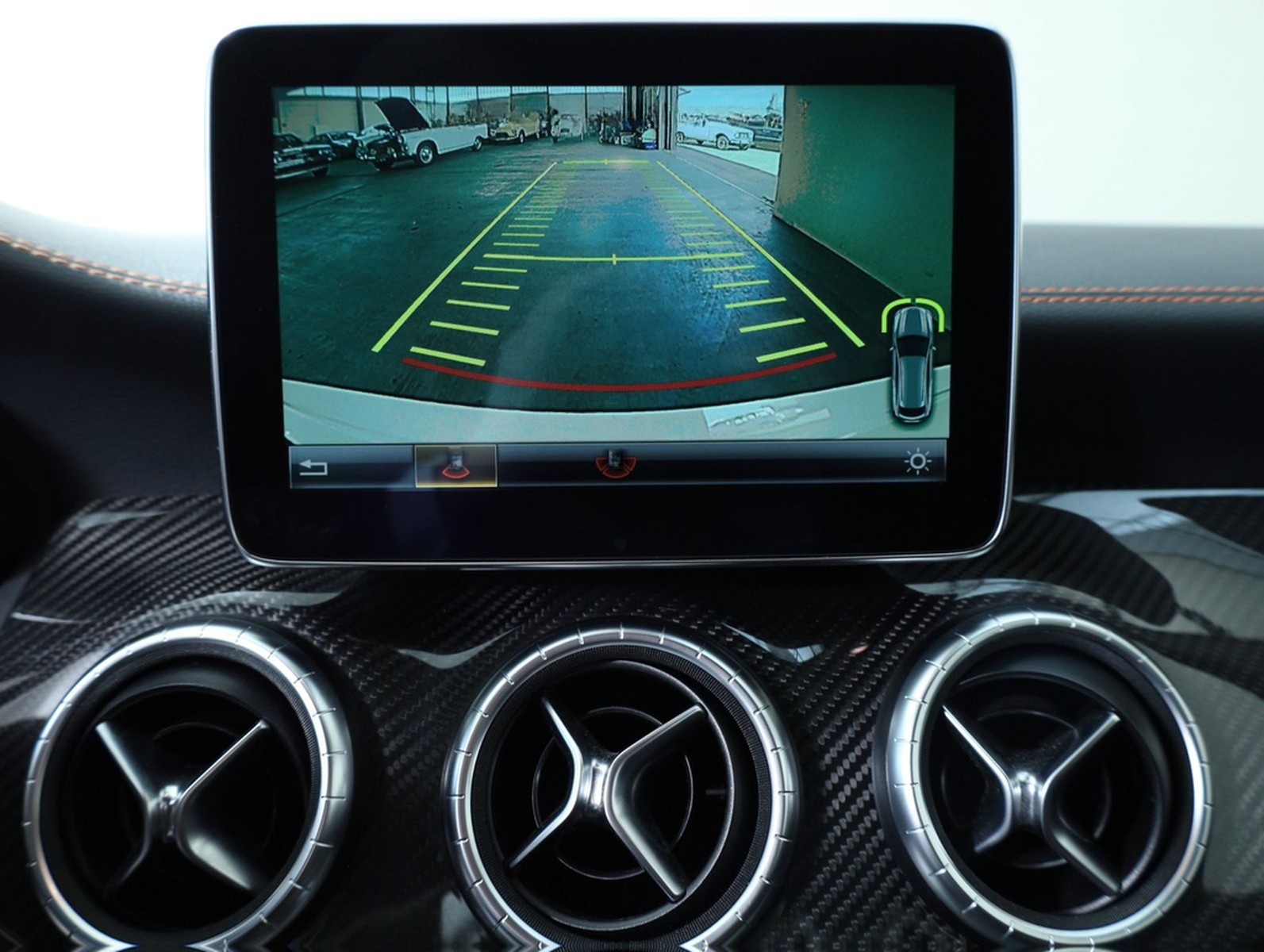 Mercedes-Benz CLA 45 AMG Shooting Brake CLA 45 AMG 4Matic Oran foto 11