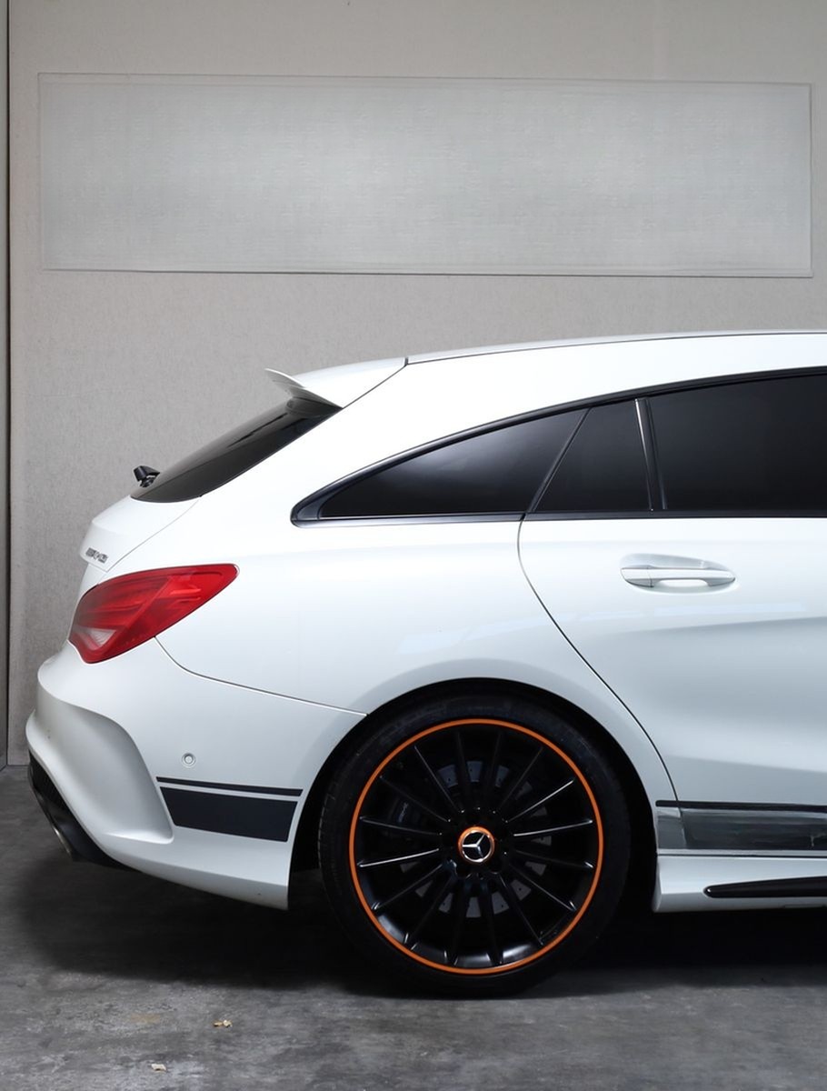 Mercedes-Benz CLA 45 AMG Shooting Brake CLA 45 AMG 4Matic Oran foto 29