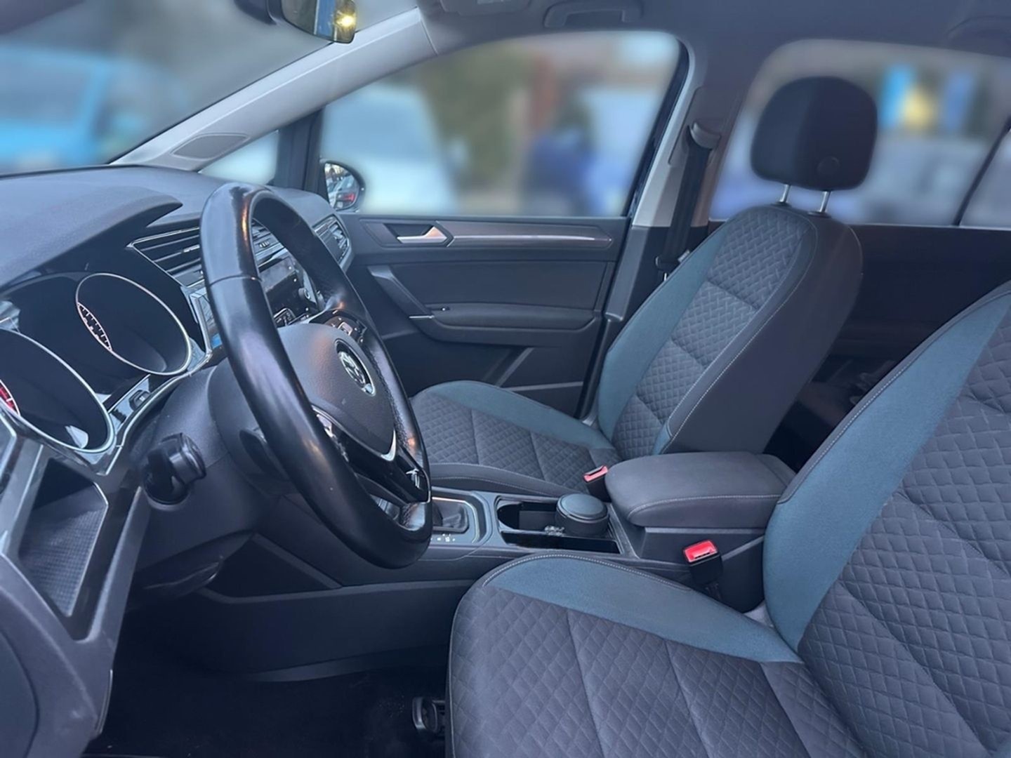 Volkswagen Touran IQ.DRIVE 1.5 TSI DSG ACC Navi 7-Sitzer PD foto 14