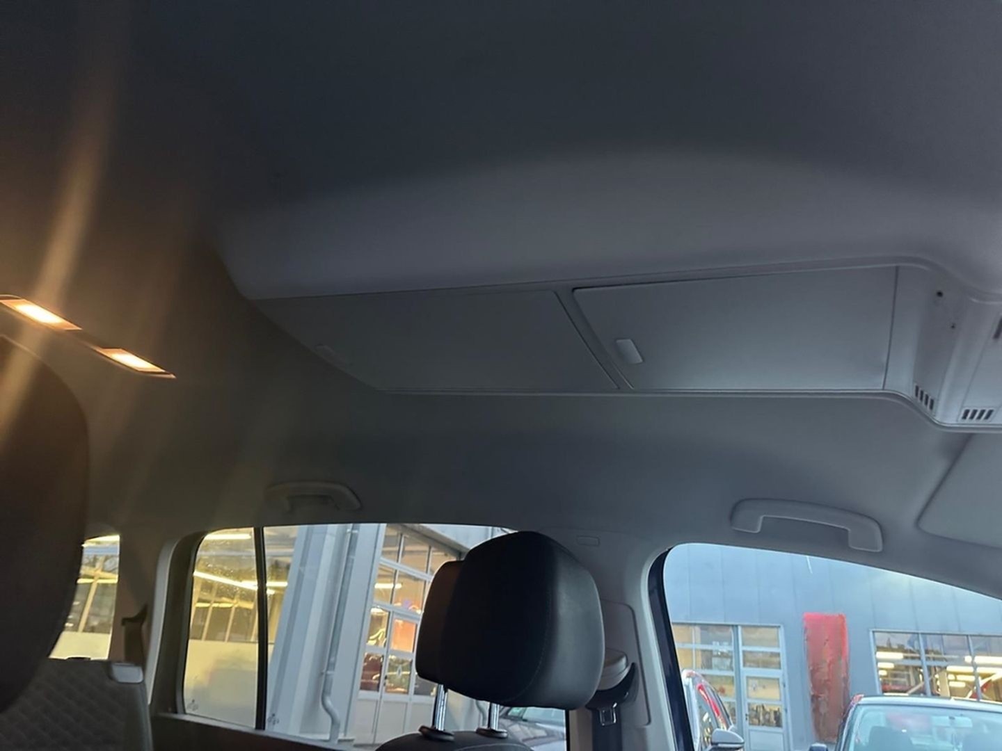 Volkswagen Touran IQ.DRIVE 1.5 TSI DSG ACC Navi 7-Sitzer PD foto 24