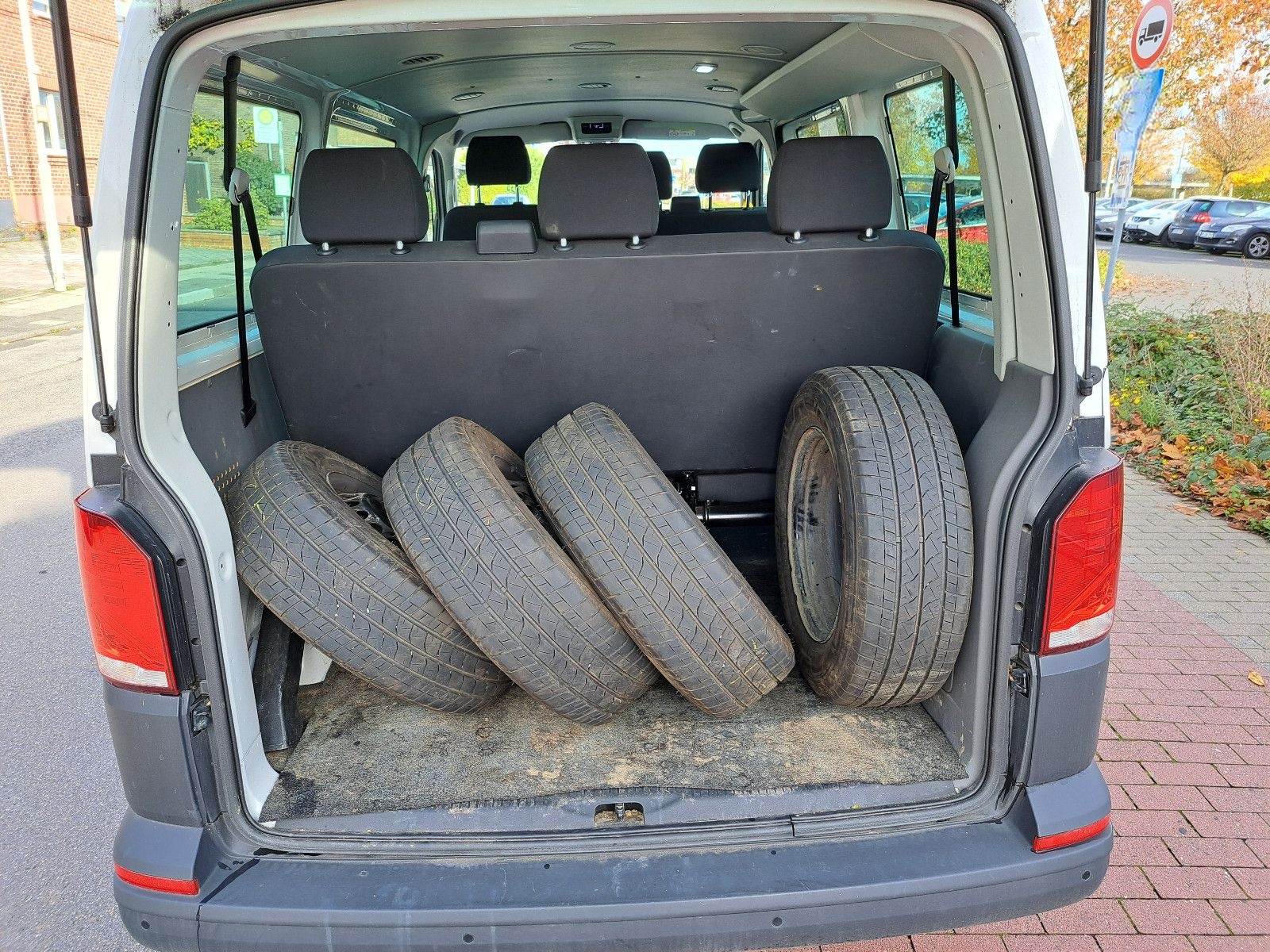 Volkswagen T6 Transporter*Klima*9-Sitzer*SH*8-fach*wenig KM foto 8