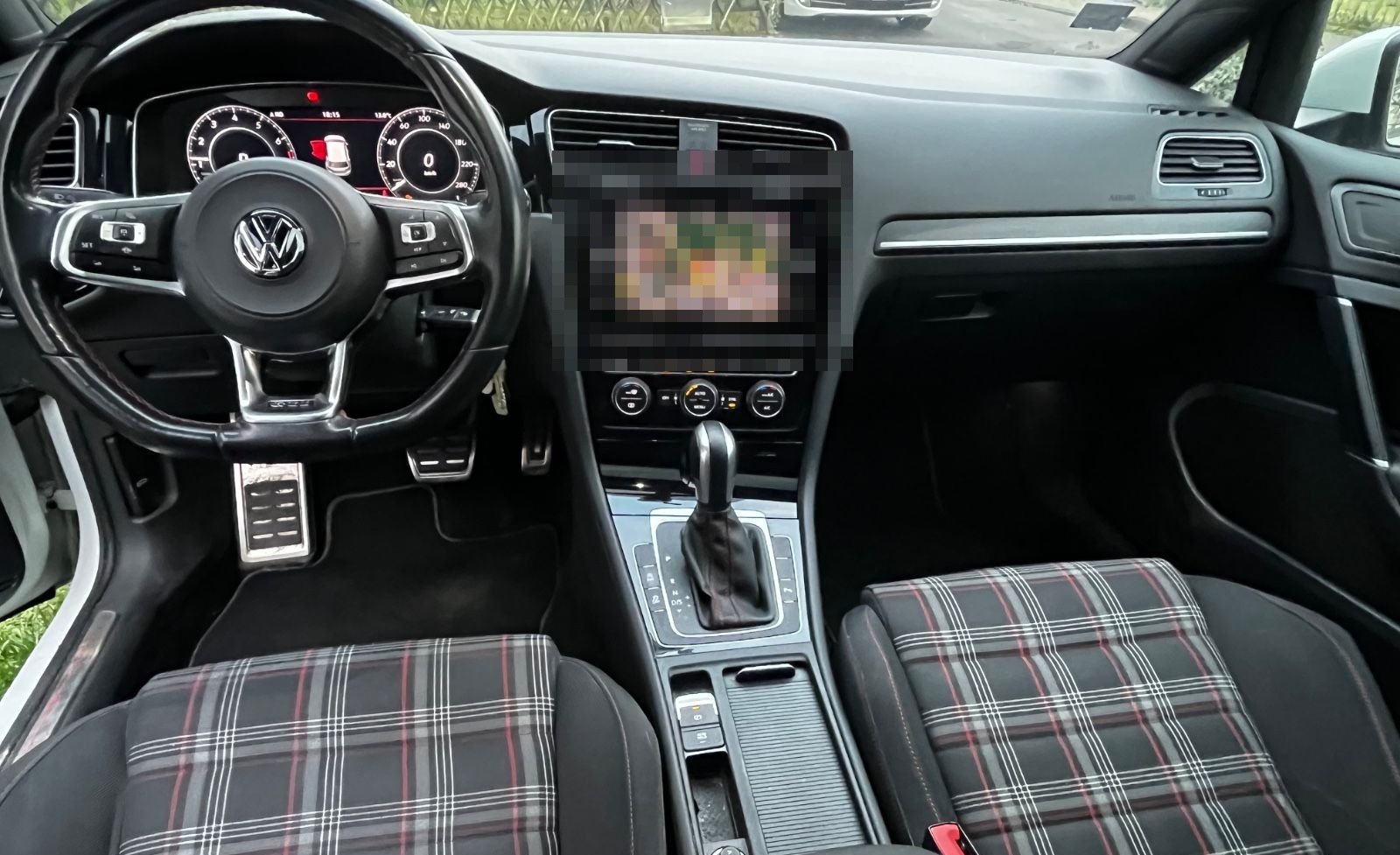 Volkswagen Golf 2.0 TSI OPF DSG GTI Performance GTI Per... foto 10