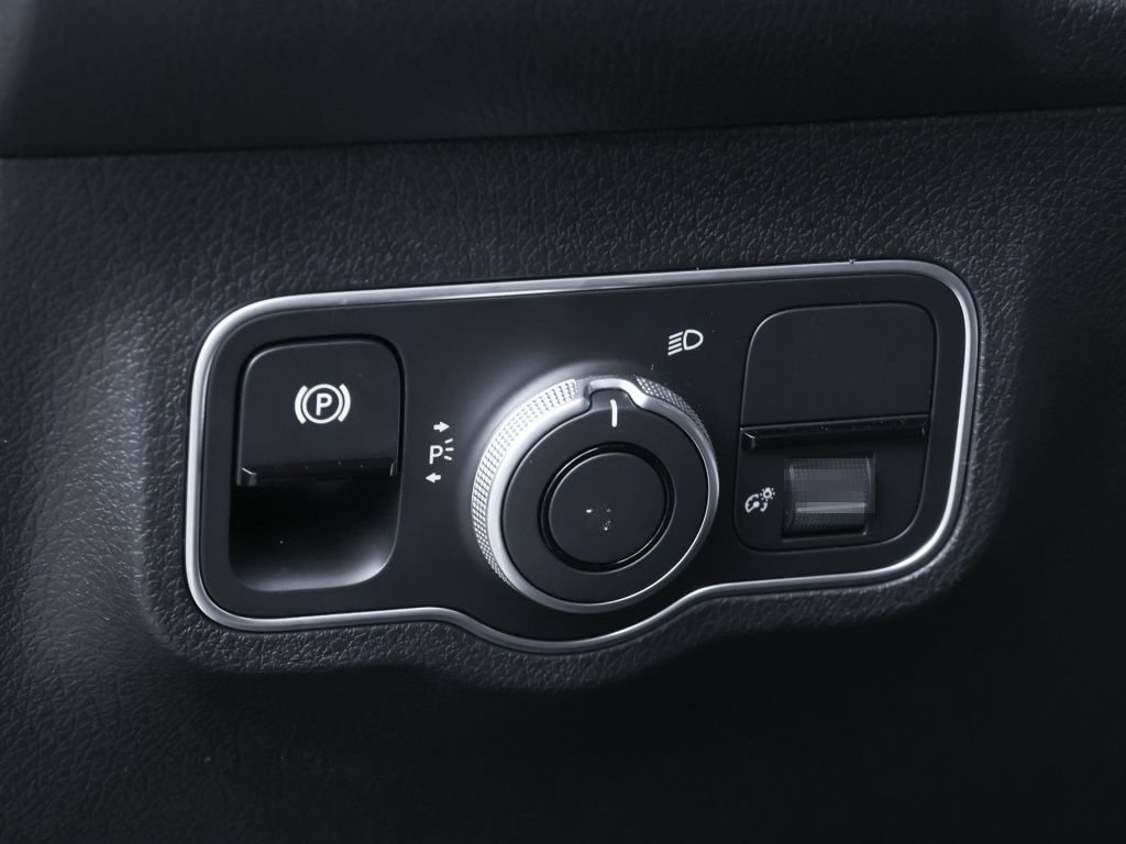 Mercedes-Benz GLB 35 AMG 4M Pano/MBeam/HUD/360/Memo/Distr/Totw foto 18