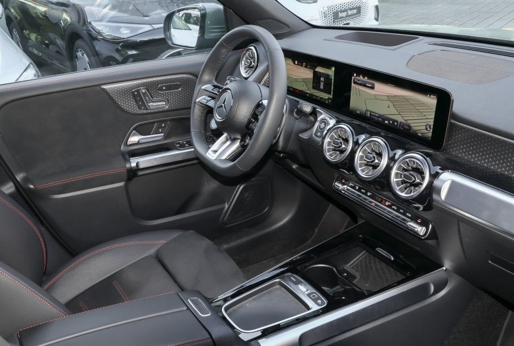 Mercedes-Benz GLB 35 AMG 4M Pano/MBeam/HUD/360/Memo/Distr/Totw foto 4