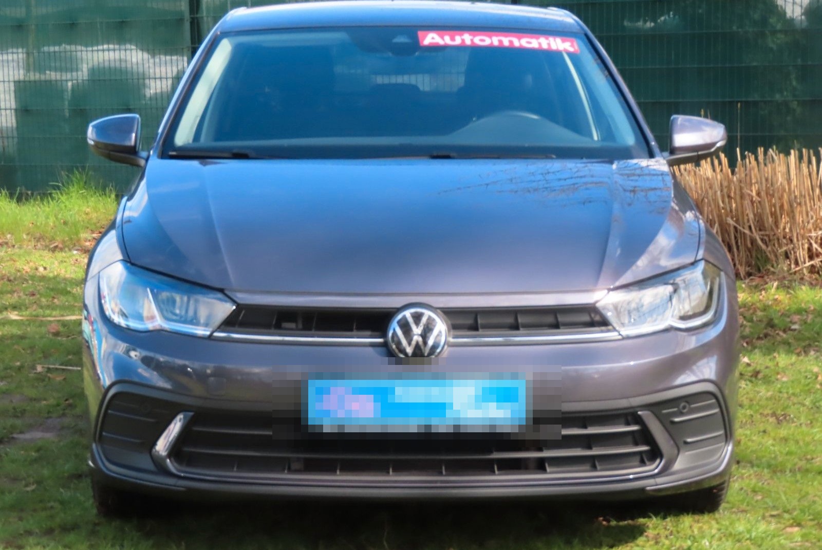 Volkswagen Polo VI Life "Automatik-Grau-Met. sehr gepflegt" foto 2