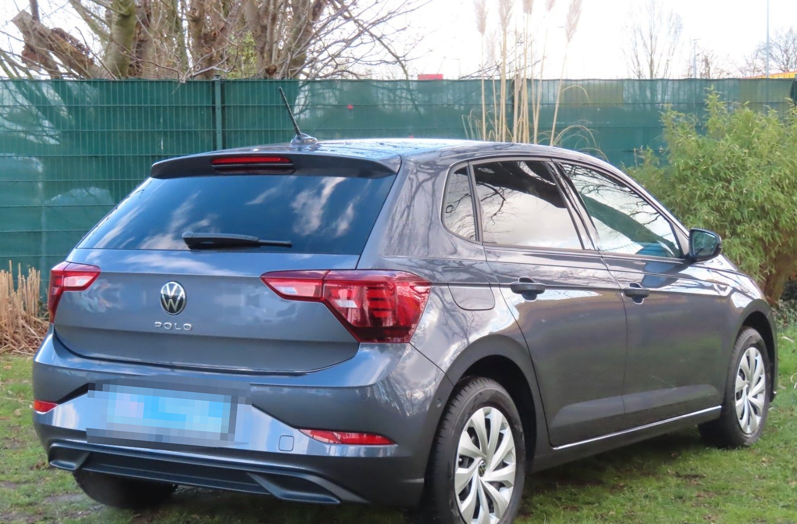 Volkswagen Polo VI Life "Automatik-Grau-Met. sehr gepflegt" foto 8